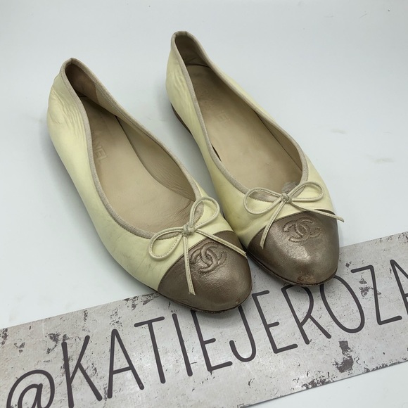 CHANEL Shoes - Chanel size 40.5 shoes